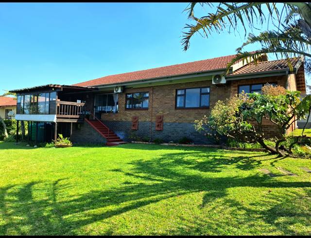 3 BEDROOM FREEHOLD FOR SALE IN SHELLY BEACH